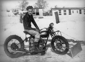 Motorcycle snowplow