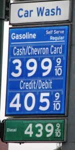 How you pay decides how much you pay for gas in Everett, WA