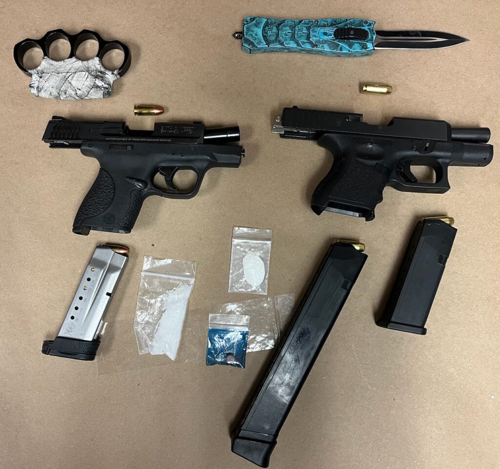 Everett Police Seize Multiple Guns, Knife, Brass Knuckles From Assault